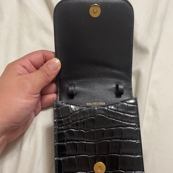Balenciaga Croc Embossed B Phone Holder - Picture 8 of 11